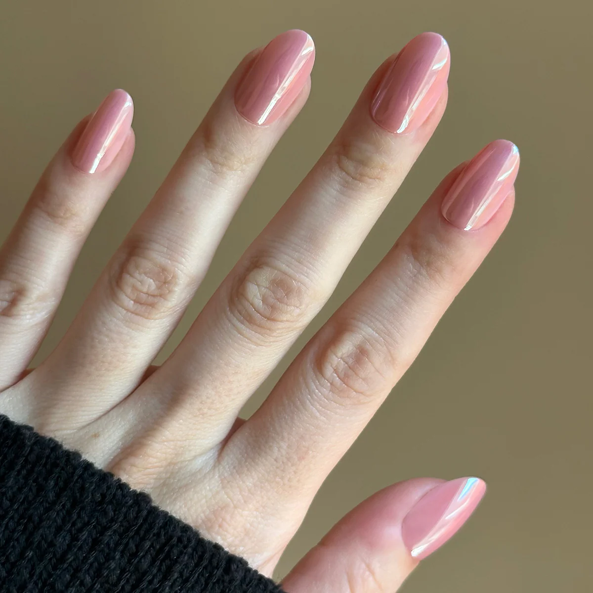 Bubblegum Jelly Chrome - Press-On | Medium | Oval - Image 5