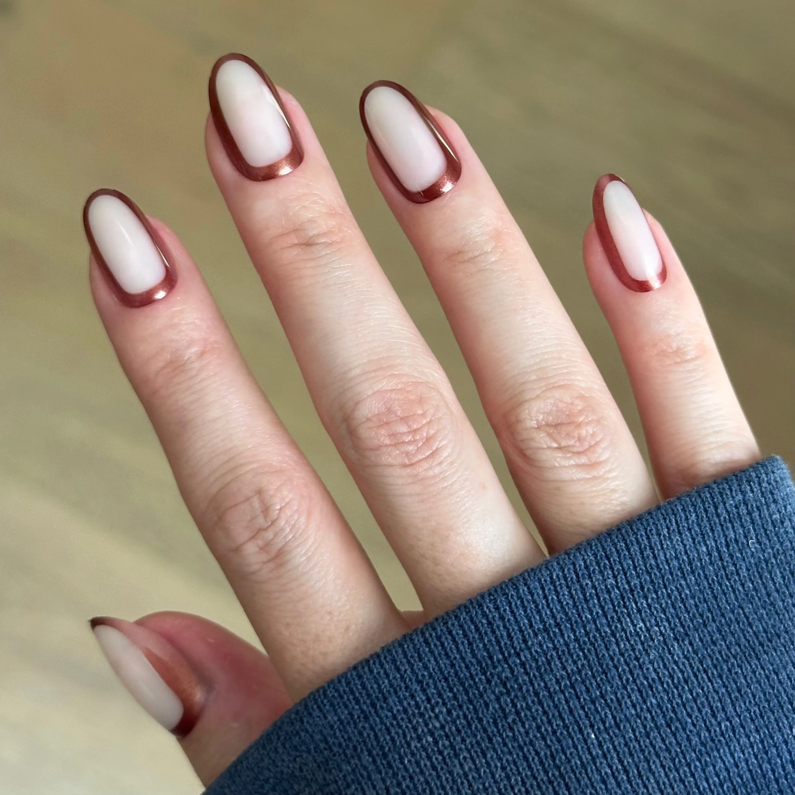 Cocoa Chrome Outline - Press-On | Medium | Oval - Image 3
