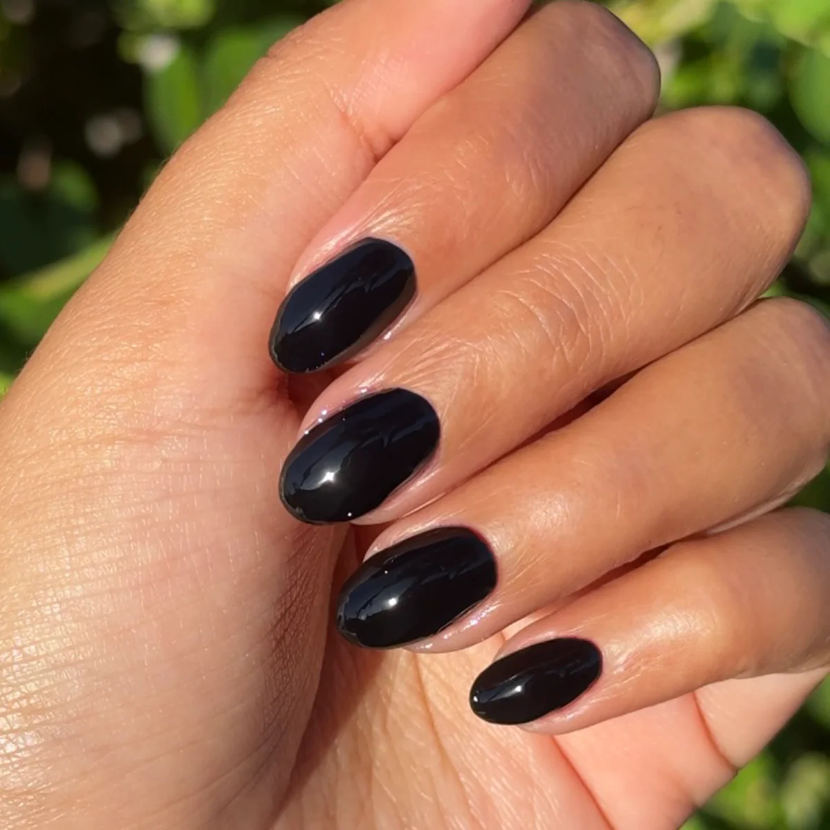 Dark & Moody Gel Polish Set - Image 7