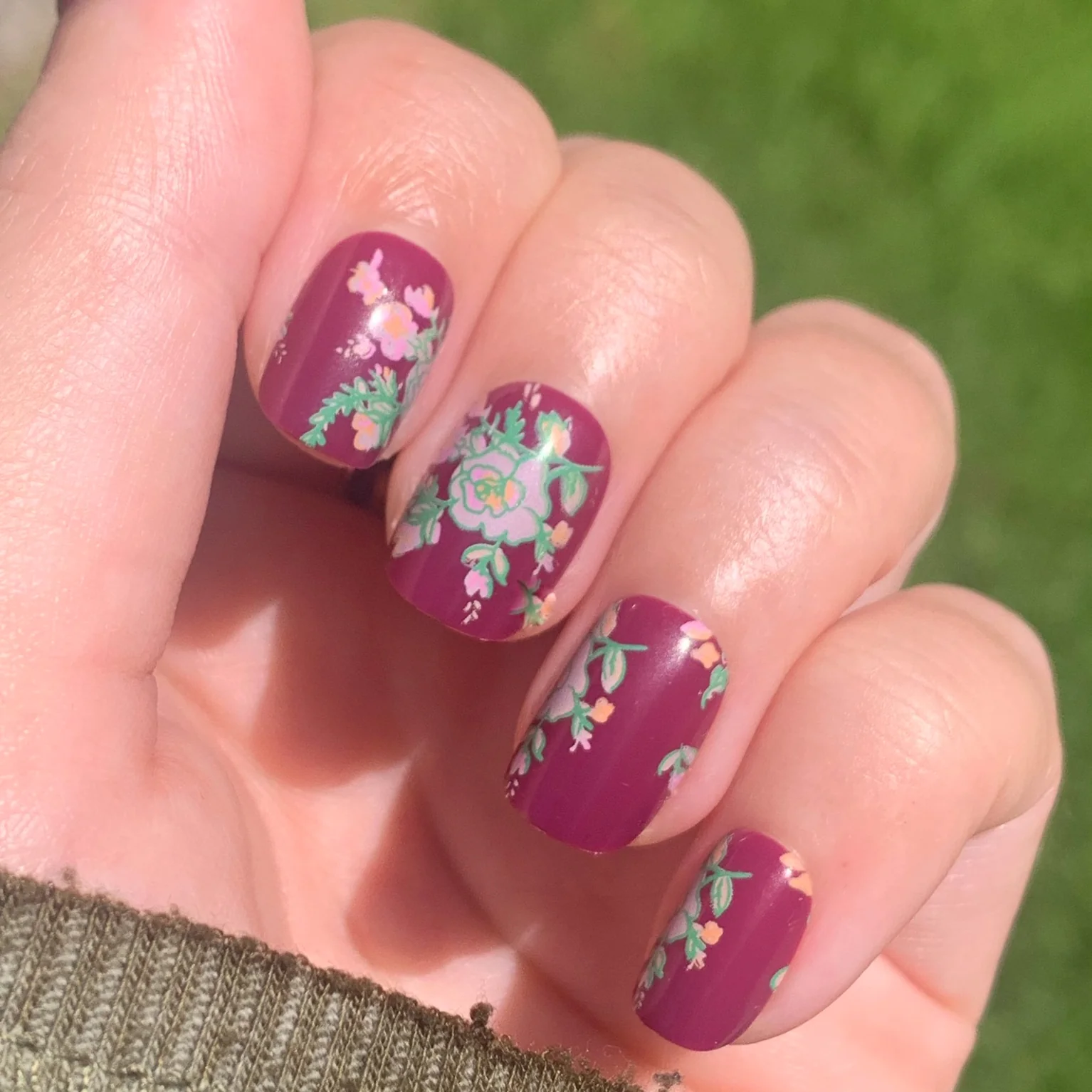 Fall Micro Floral | Squoval | Extra Short - Image 3