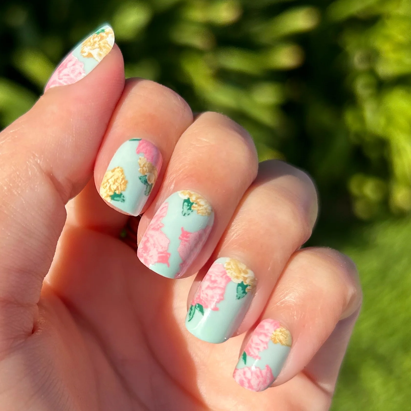 Full Floral - Press-On | Extra Short | Squoval - Image 5
