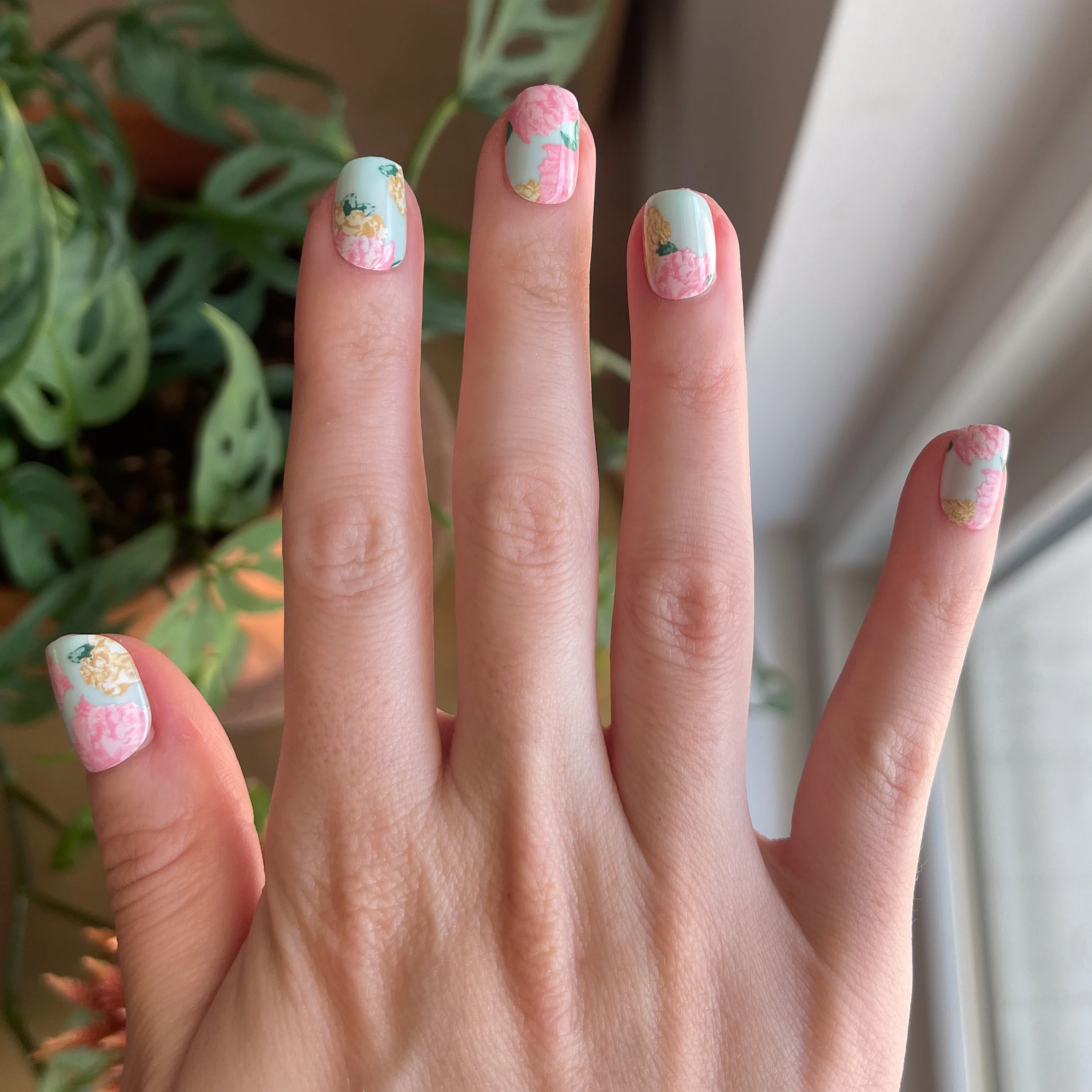 Full Floral - Press-On | Extra Short | Squoval - Image 6