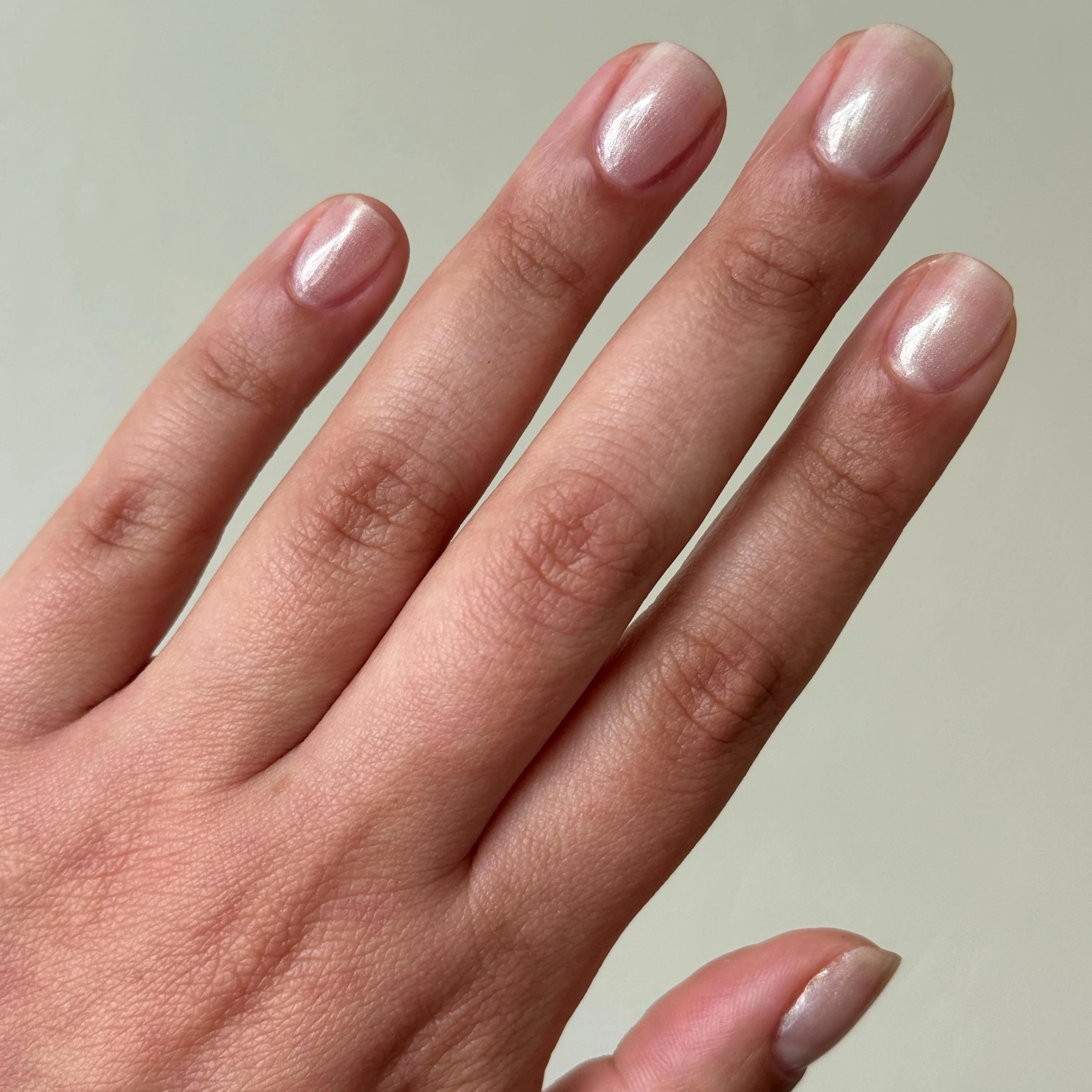 Girl with the Pearl Gel Polish - Image 8