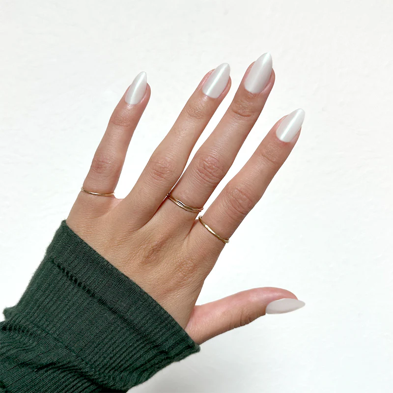 Girl With The Pearl Nail Polish - Press On | Medium | Almond - Image 5