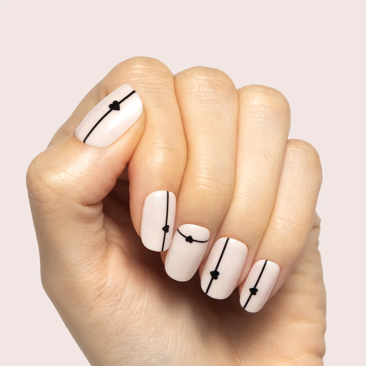 Linear Hearts | Short | Squoval - Tab Press-On - Image 4