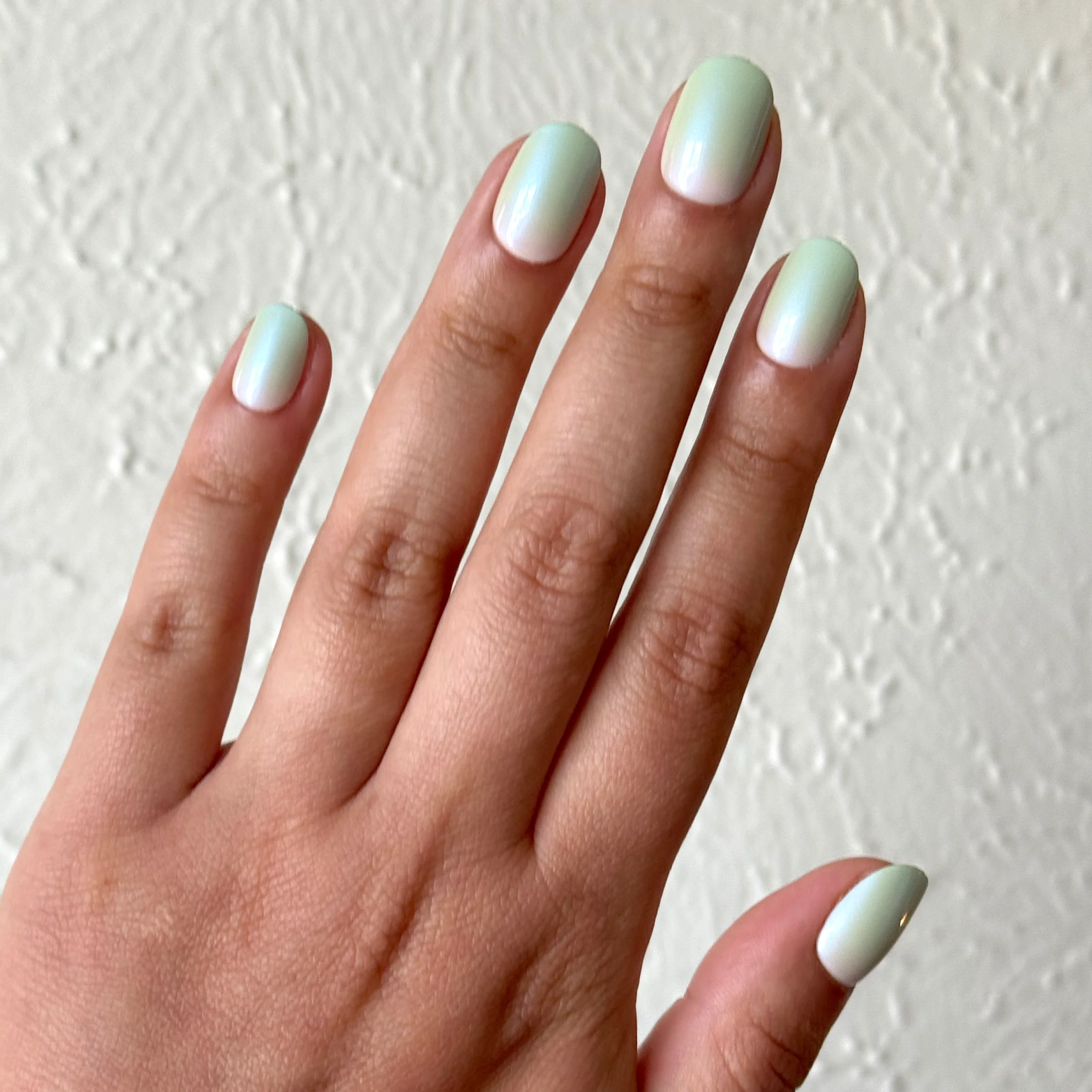 Minty Shimmer | Extra Short | Round - Tab Press-On - Image 4
