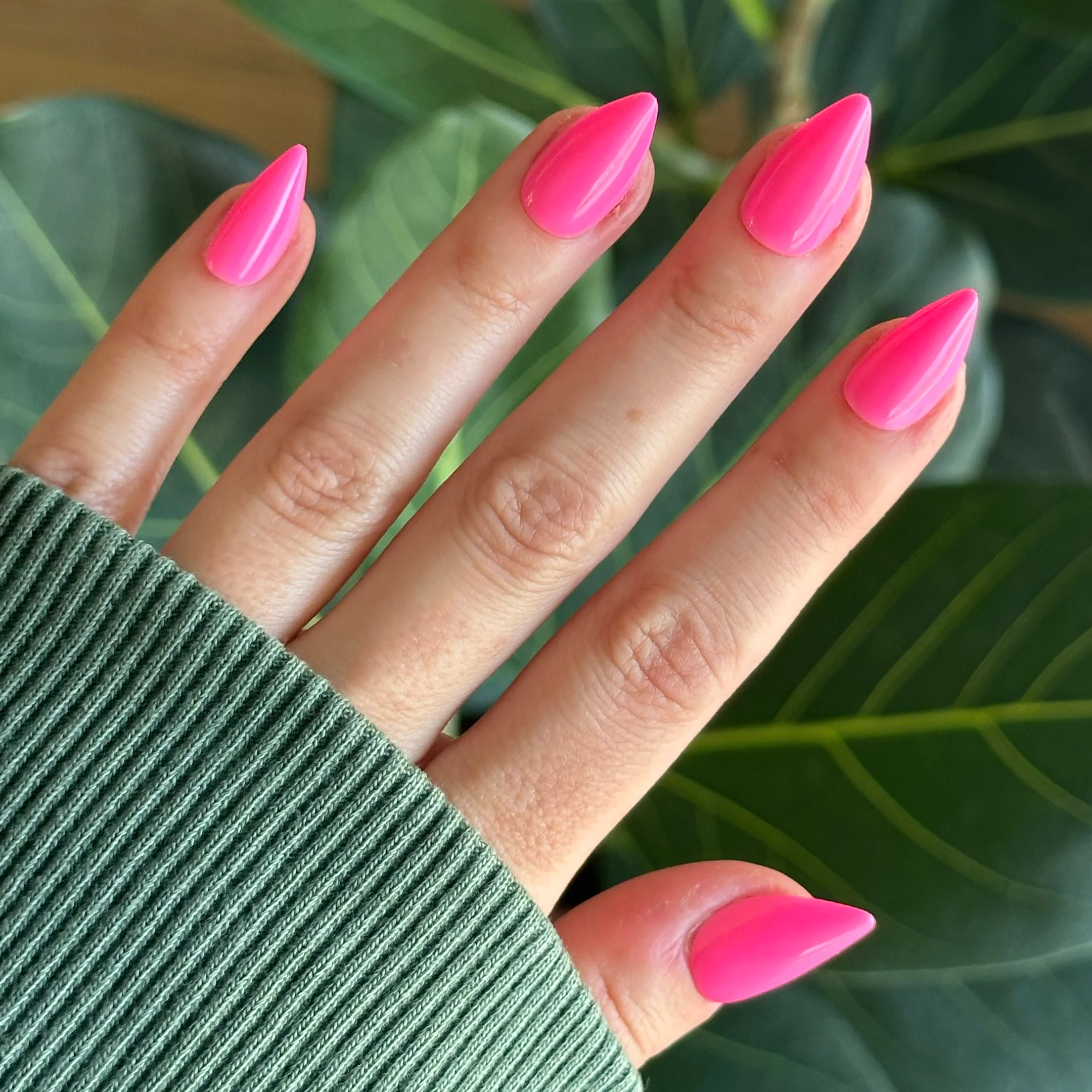 Neon Flamingo - Press-On | Medium | Stiletto - Image 3