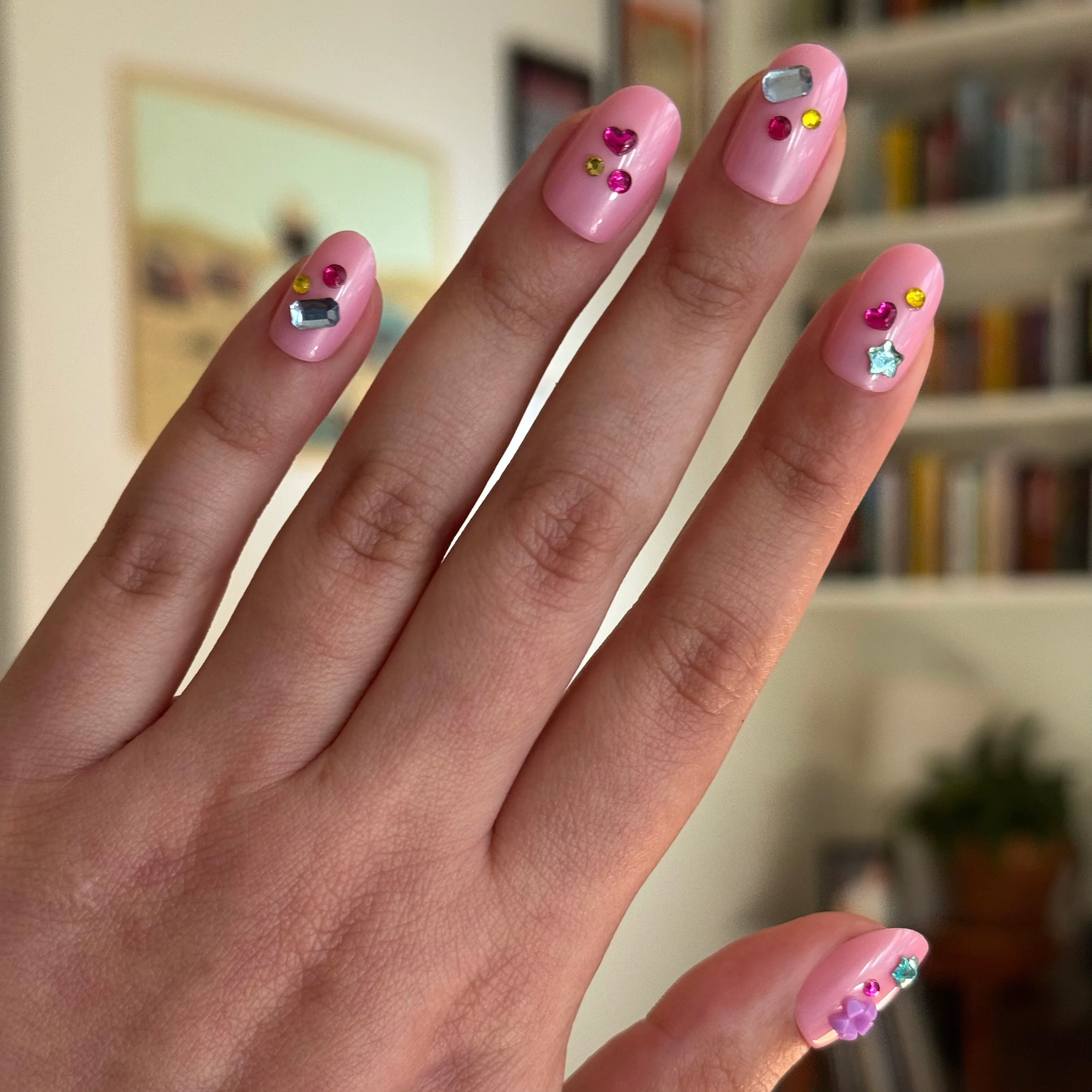 Pink Confetti Party - Press On | Short | Round - Image 5