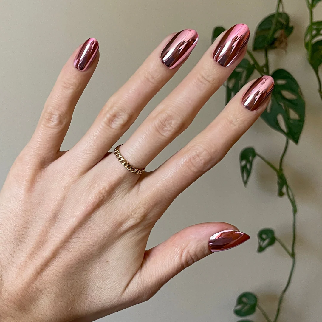 Pink Mirror Chrome - Press-On | Medium | Oval - Image 3