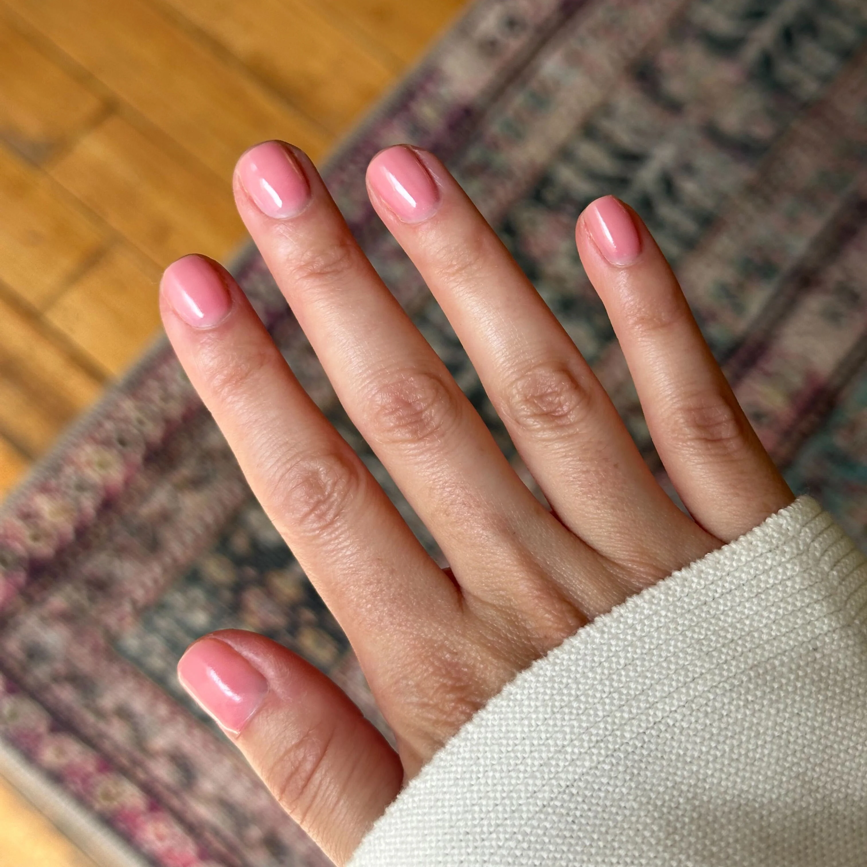 Pink Pineapple Gloss - Image 7