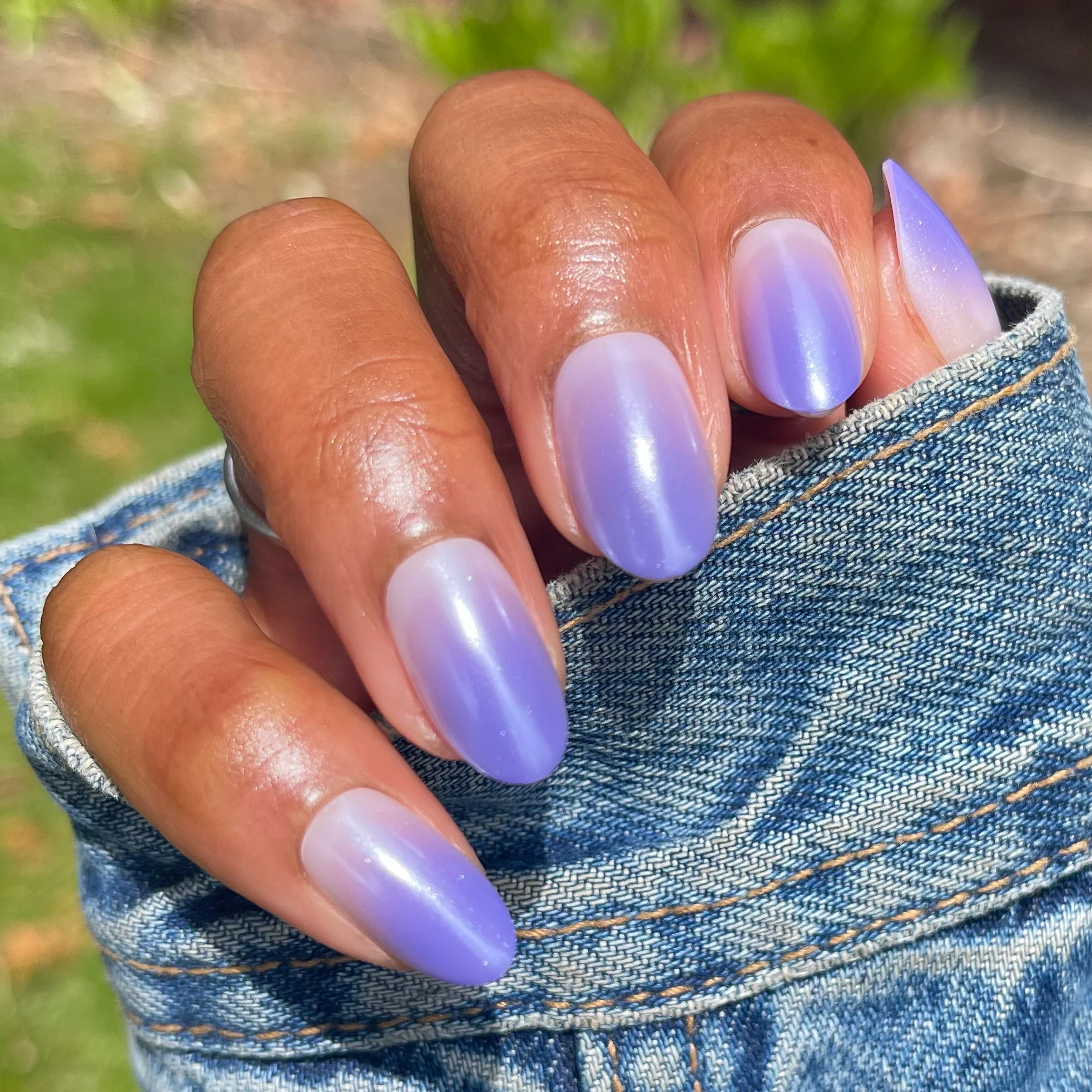 Purple Chrome Gradient - Press-On | Medium | Oval - Image 6