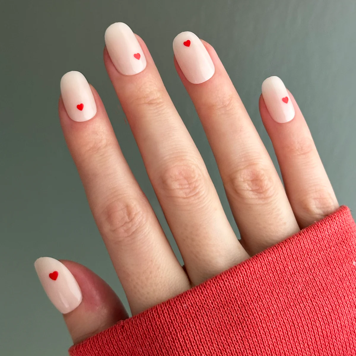 Red Hearts | Short | Round - Tab Press-On - Image 4