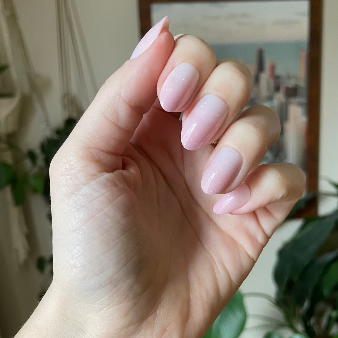Rose Gradient Shimmer - Press-On | Medium | Oval - Image 3
