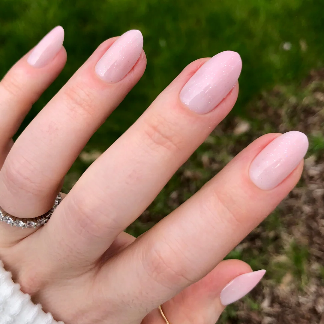 Rose Gradient Shimmer - Press-On | Medium | Oval - Image 5