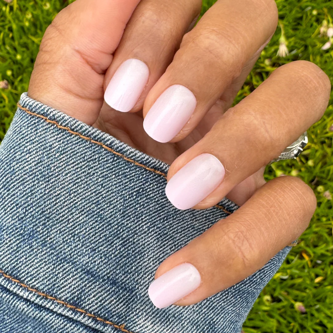 Sheer Pink Gradient - Press-On | Short | Squoval - Image 3