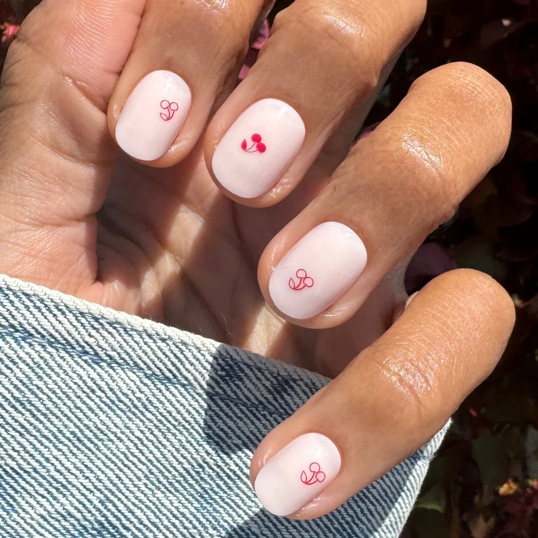 Vampy Cherry | Extra Short | Round - Tab Press-On - Image 4