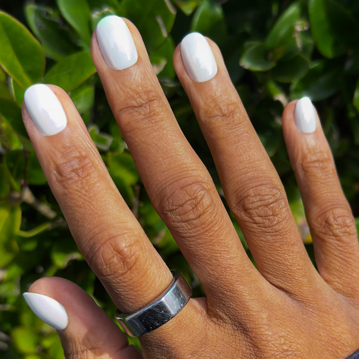 White Jelly Chrome - Press-On | Extra Short | Round - Image 3