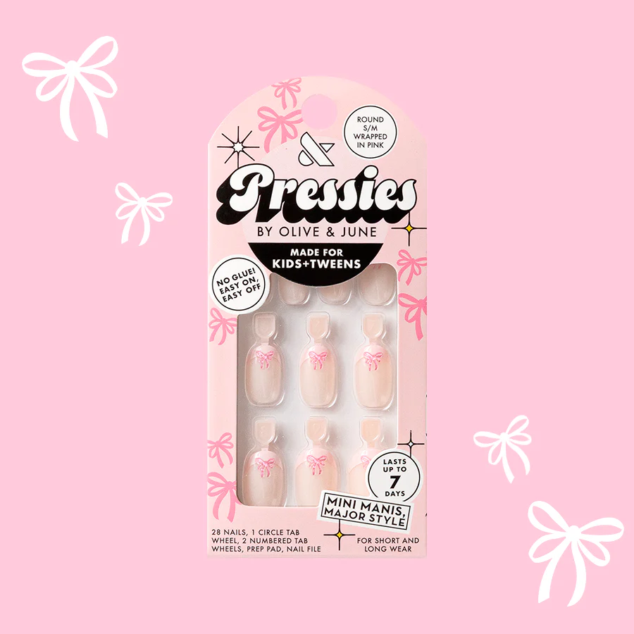 Wrapped in Pink - Pressies | Short Medium | Round